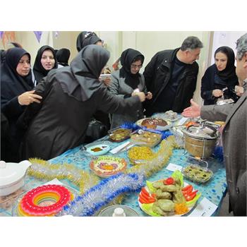 جشنواره تغذیه سالم در معاونت بهداشتی