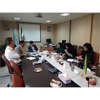 جلسه هسته مشاوره با حضور رئیس اداره مشاوره دانشگاه چهاردهم اردیبهشت ماه در دفتر ریاست برگزار شد