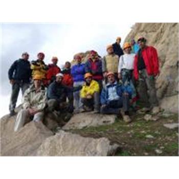 کوهنوردان دانشگاهی برای سنگ نوردی آموزش دیدند