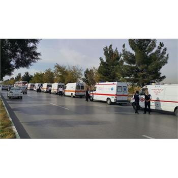 رژه بهداشت و درمان در استان کرمانشاه برگزار شد
