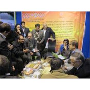 حضور موثر مرکز بهداشت استان در سومین نمایشگاه مدیریت پسماند