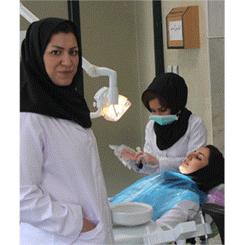 دکتر عیوضی : یکی از مشکلات مردم نا آگاهی نسبت به دندان و دندان پزشکی است.