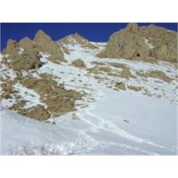 فتح قله شیخ علی خان پراو توسط گروه کوهنوردی دانشگاه در سوم بهمن 1393
