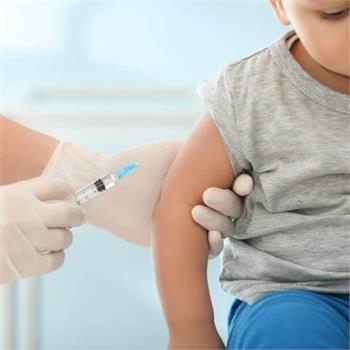 پوشش 99 درصدی واکسیناسیون کودکان زیر شش سال در استان کرمانشاه