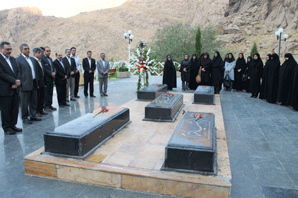 یادمان شهدا