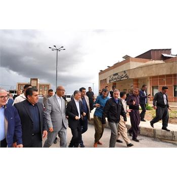 بازدید استاندار کرمانشاه و نماینده اورامانات از بیمارستان شهدای سلامت ثلاث باباجانی