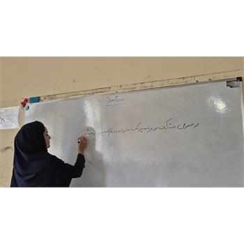 پزشک خانواده به زنگ انشای مدارس هرسین رسید، از کلاس درس تا خانه