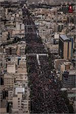 لحظاتی از تشییع پیکر مطهر امام مجاهد شهید و خانواده شهید ایشان