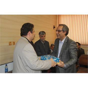 دکتر حمزه سکان معاونت بهداشتی را به دکتر احمدی تحویل داد + عکس