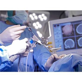 اولین عمل جراحی مغز به شیوه نورو اندوسکوپی در کرمانشاه انجام شد
