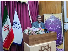 نماینده مردم کرمانشاه در مجلس شورای اسلامی در مراسم تجلیل از پژوهشگران و فناوران دانشگاه علوم پزشکی کرمانشاه