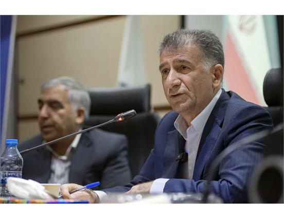 تأکید رئیس دانشگاه بر برنامه‌ریزی منسجم و هدفمند برای خدمات‌رسانی به زائران اباعبدالله الحسین(ع)