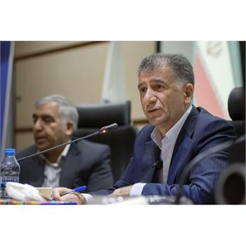 تأکید رئیس دانشگاه بر برنامه‌ریزی منسجم و هدفمند برای خدمات‌رسانی به زائران اباعبدالله الحسین(ع)