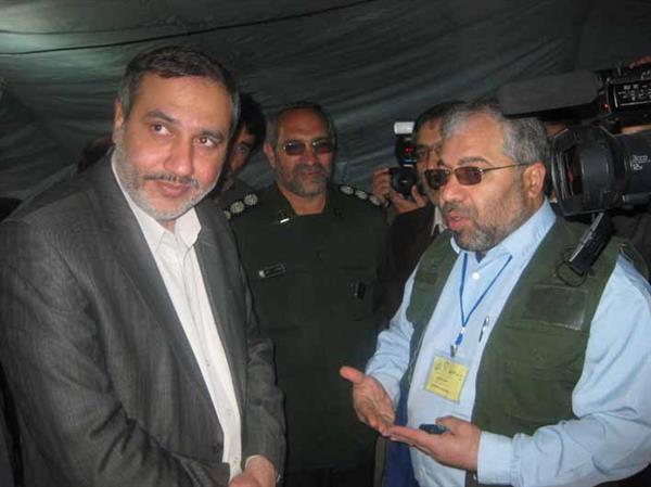 بازدید ریاست دانشگاه از بیمارستان صحرایی