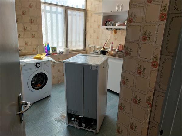 تحویل یخچال و تلویزیون