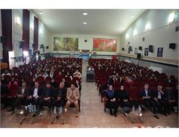 گزارش تصویری از  مراسم جشن دانشجویان جدیدالورود دختر و پسر با حضور دکتر سروش رئیس دانشگاه، جمعی از اعضای هیأت رئیسه،  رؤسای