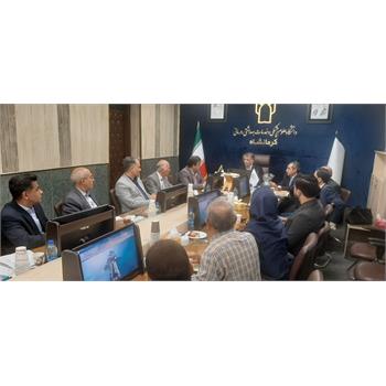 تأکید رئیس دانشگاه بر ارتقای کیفیت زندگی بیماران خاص / لزوم هم‌افزایی دانشگاه، انجمن‌ها و خیرین برای حل مشکلات حوزه سلامت