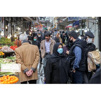 معاون بهداشتی دانشگاه علوم پزشکی کرمانشاه: ازدحام مردم در بازار و مراکز خرید از لحاظ شیوع کرونا نگران کننده است