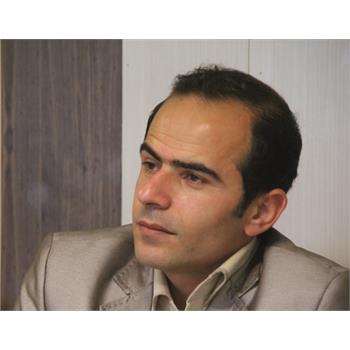 مهندس کیومرث شرفی عنوان جوان برتر ایرانی را به دست آورد