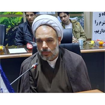 علمی که به نفع جامعه و مردم باشد خیر دنیا و آخرت را به همراه خواهد داشت