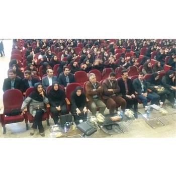 همایش بزرگ سفیران سلامت دانش آموز در کرمانشاه برگزار شد