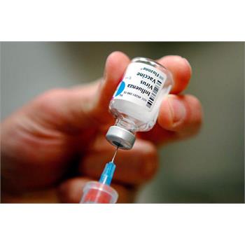 فعلا توزیع داروخانه‌ای واکسن آنفلوآنزا نداریم