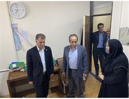 بازدید رئیس دانشگاه از معاونت درمان؛ تأکید بر تکریم کارکنان و هم‌افزایی درون‌سازمانی