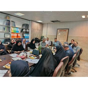 بازدید برخی مسئولان استانی از مرکز تحقیقات سوء مصرف مواد دانشگاه جهت انجام مطالعات و تحقیقات در حوزه زنان