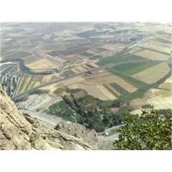 گروه کوهنوردی دانشگاه به اولین جانپناه دیواره بیستون (هاری رست) صعود نمود.