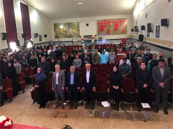 گزارش تصویری دانشجویان ۱۸