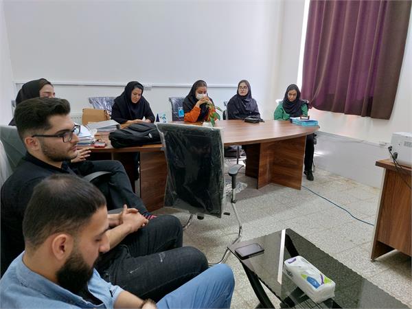 دیدار با دانشجویان