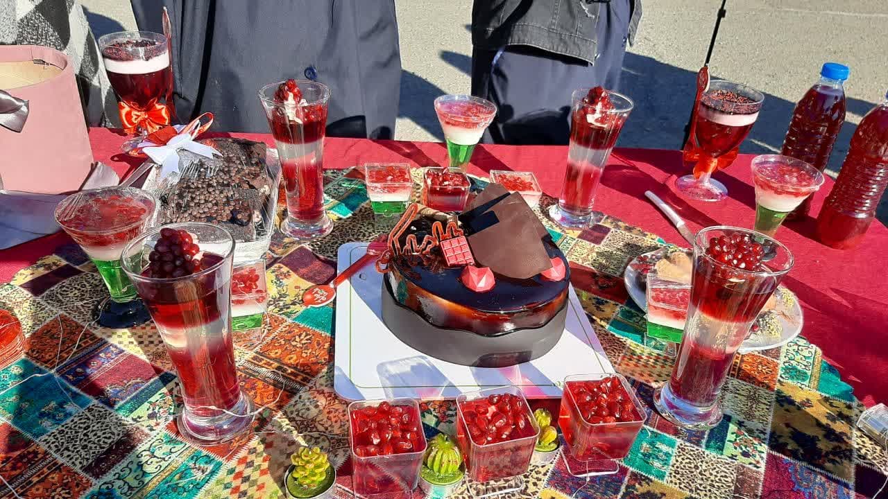 جشنواره کار و فناوری صددانه یاقوت