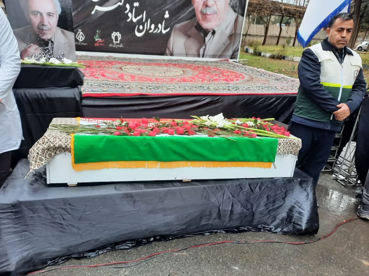 دکتر فتاح فرخی