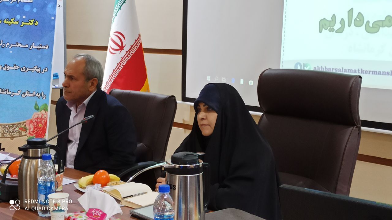 نشست دکتر پاد