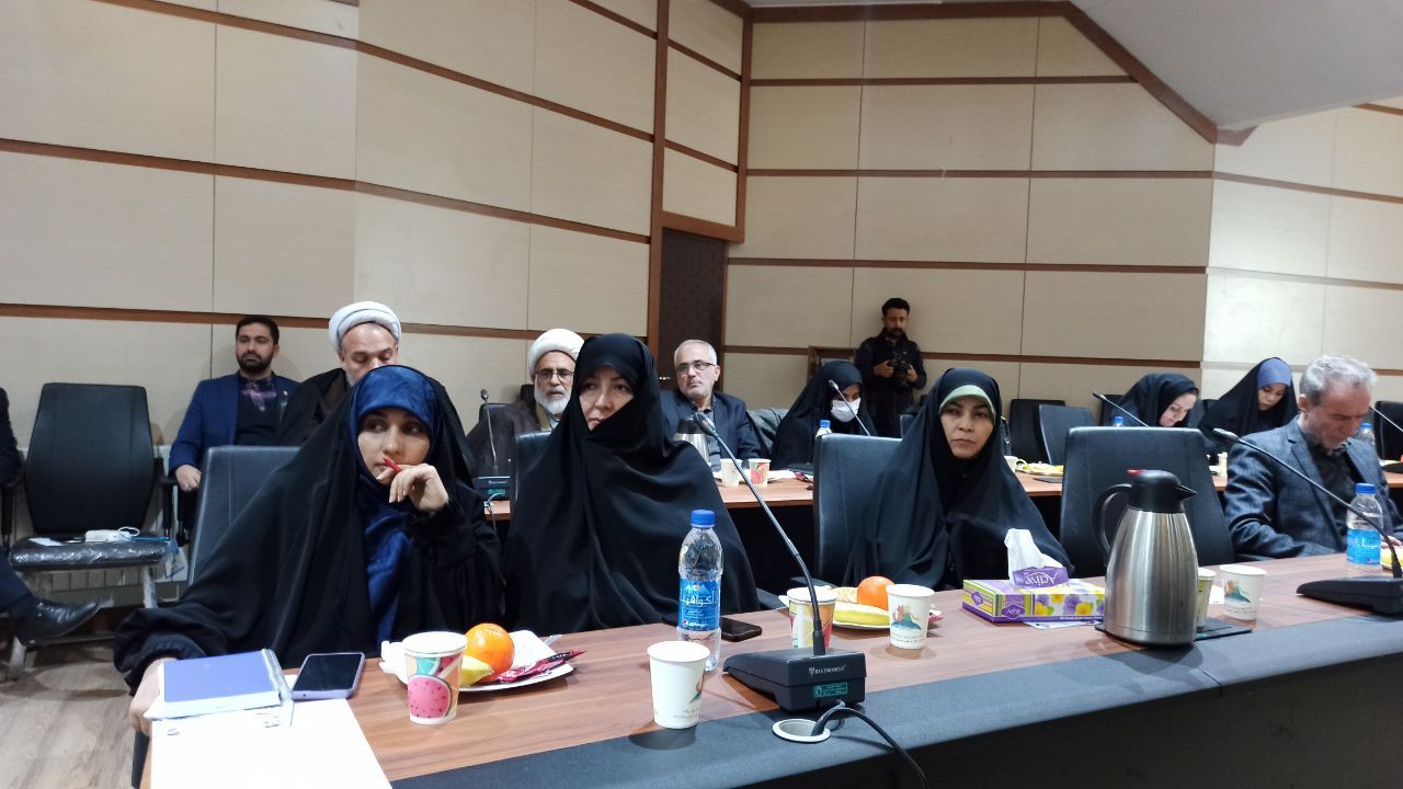 نشست دکتر پاد