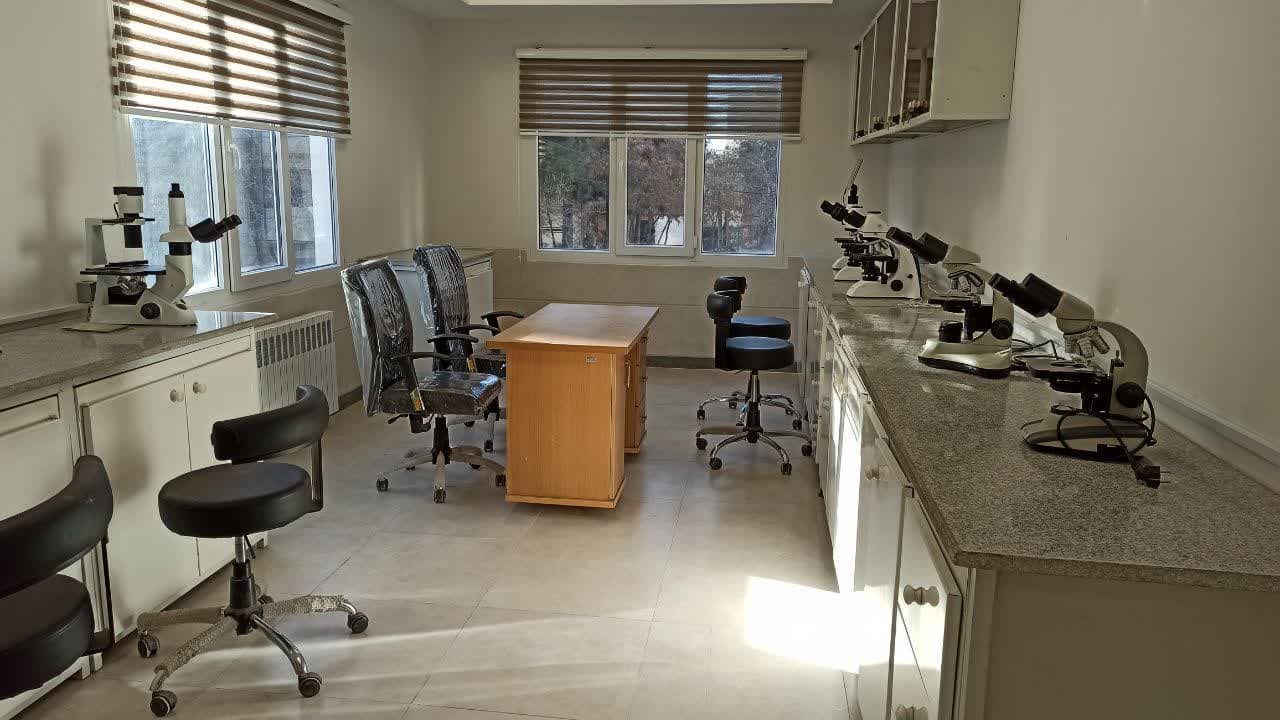 آزمایشگاه 3