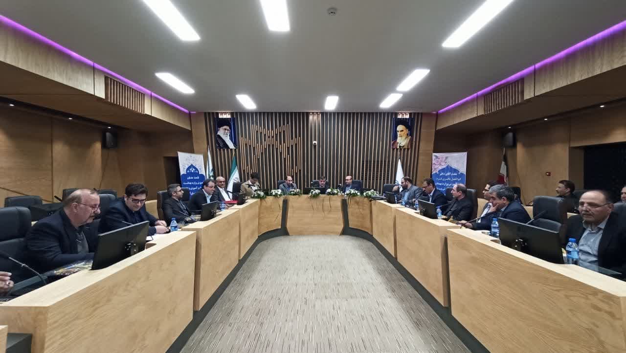 نشست معاون آموزشی وزارت در غذا و داروی کرمانشاه 3