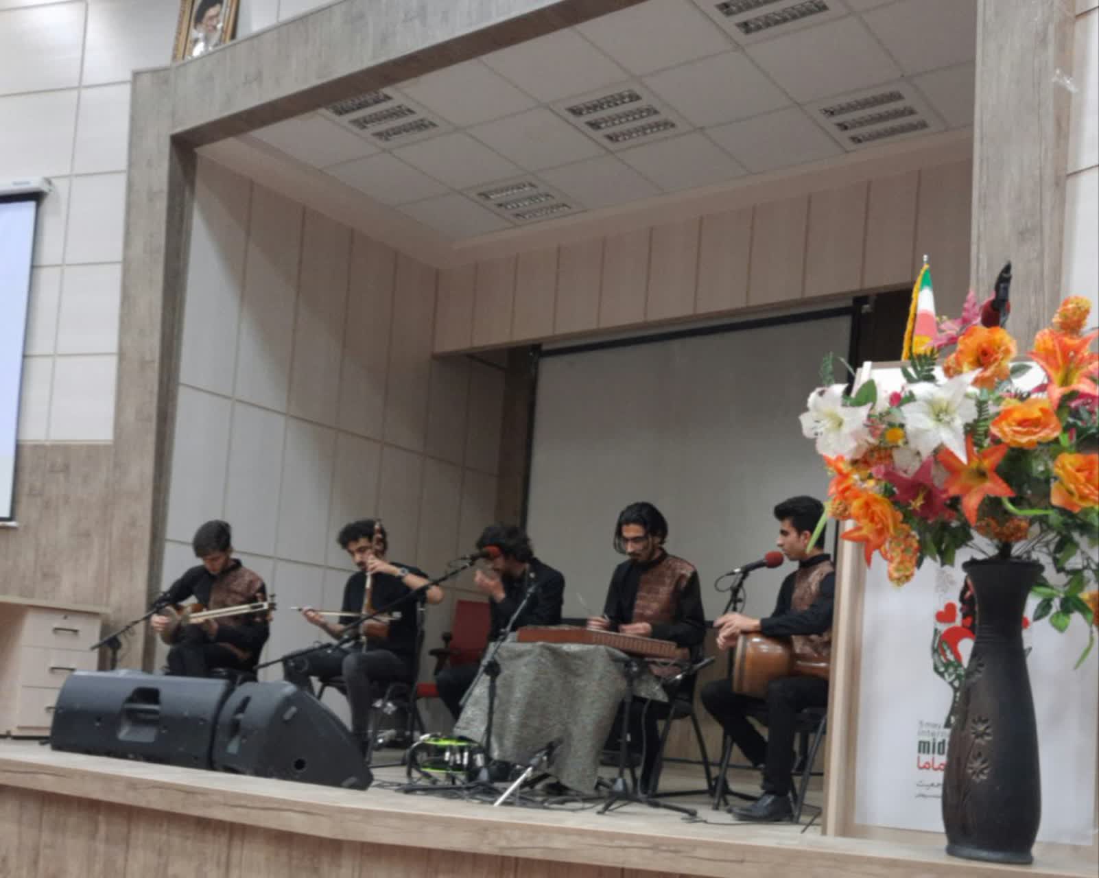 روز جهانی ماما