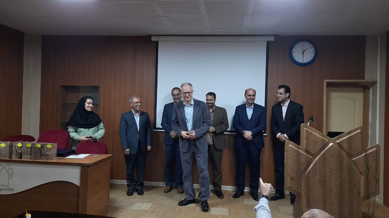 بزرگداشت روز بهداشت حرفه ای1