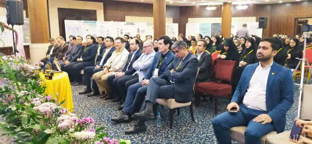 اختتامیه کنگره زیست مواد دارویی در کرمانشاه