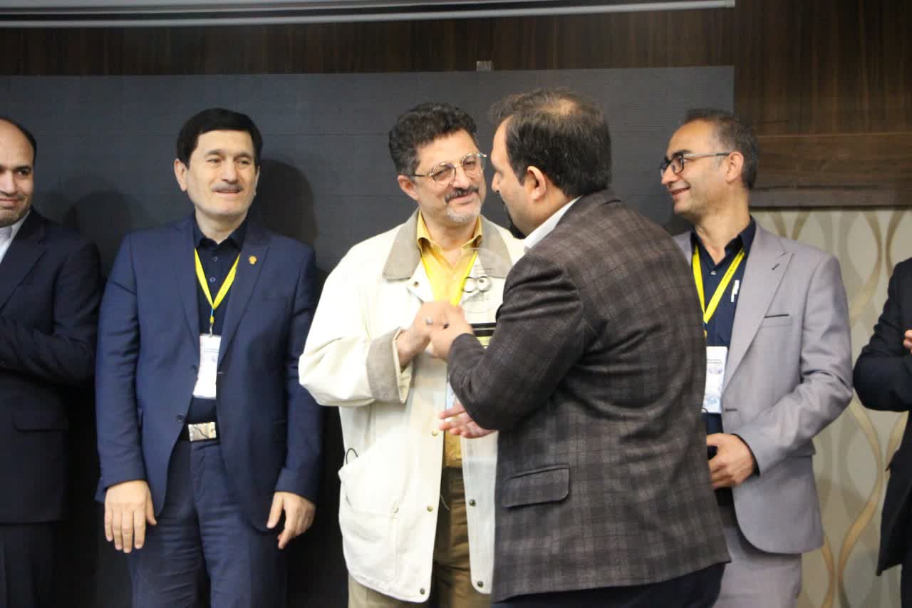 اولین کنگره زیست مواد دارویی