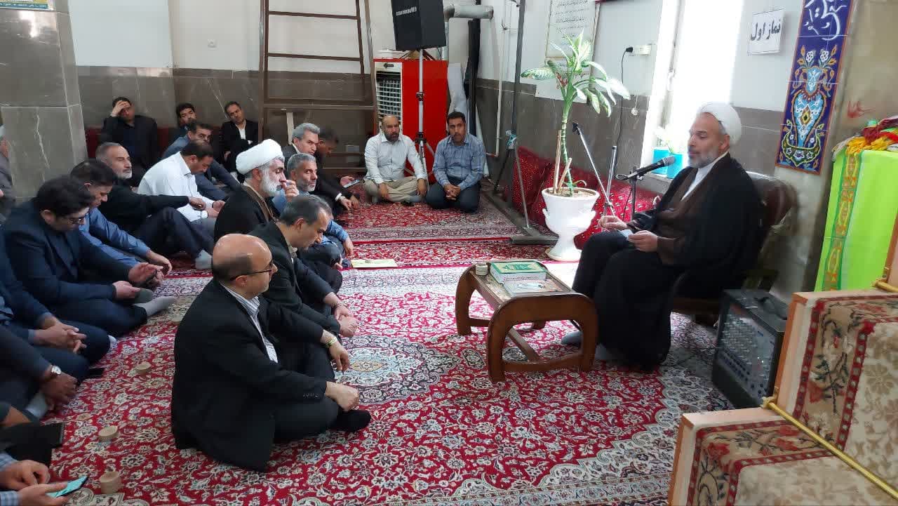 مراسم عزاداری رئیس جمهور محبوب و هیئت همراهشان در دانشگاه علوم پزشکی کرمانشاه 12