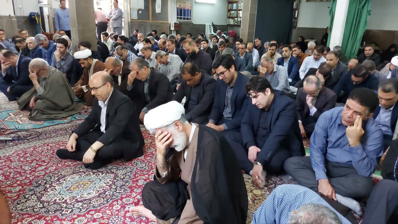 مراسم عزاداری رئیس جمهور محبوب و هیئت همراهشان در دانشگاه علوم پزشکی کرمانشاه 17