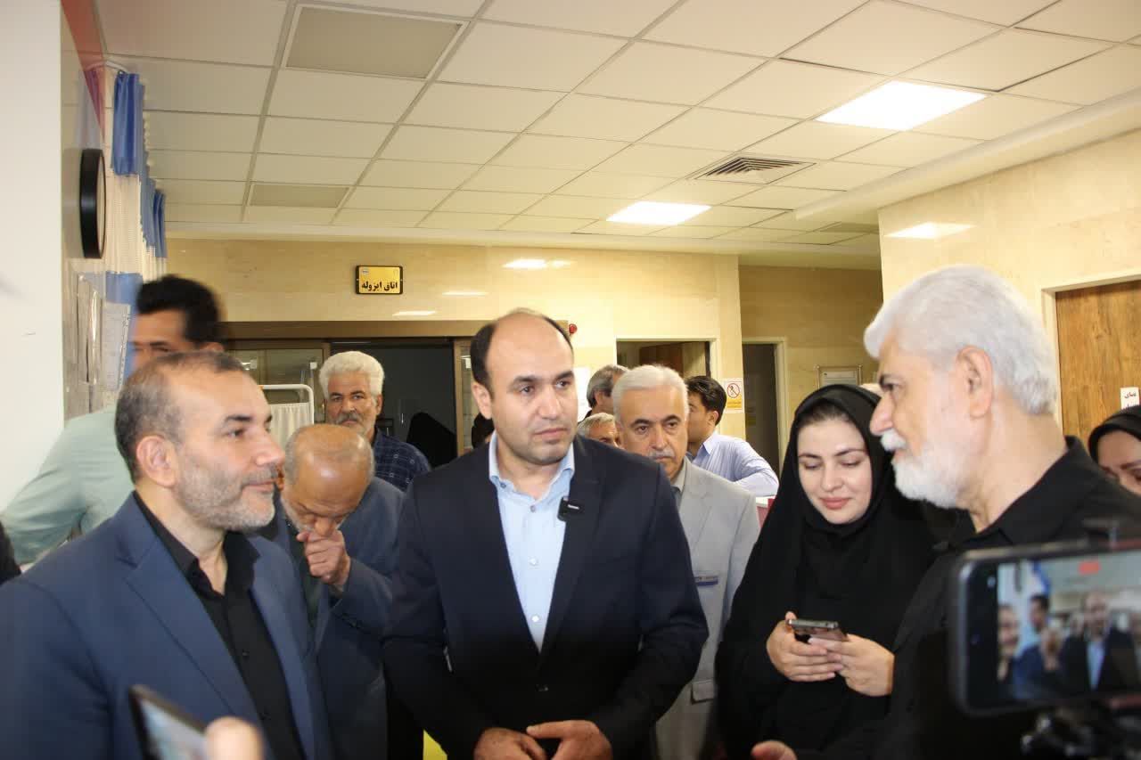 افتتاح  ام آرآی و nicu.zip بیمارستان امام رضا(ع) 12