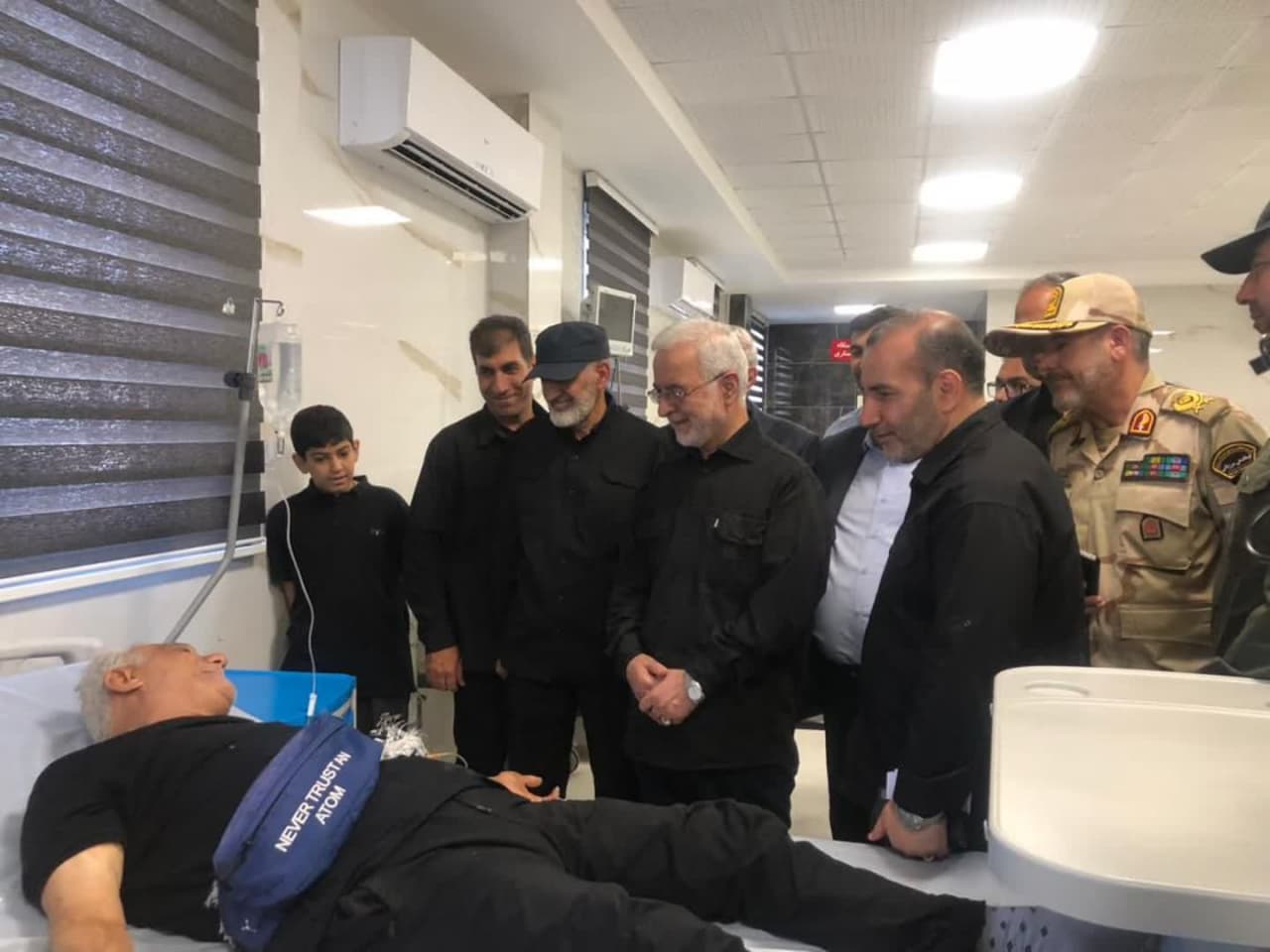 بازدید وزیر کشور از مرکز فوریت های پزشکی و خدمات سلامت ثارالله(ع)   7