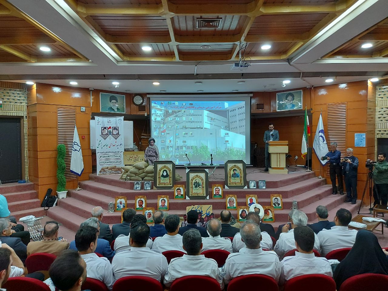 اجلاسیه شهدای جامعه پزشکی  4