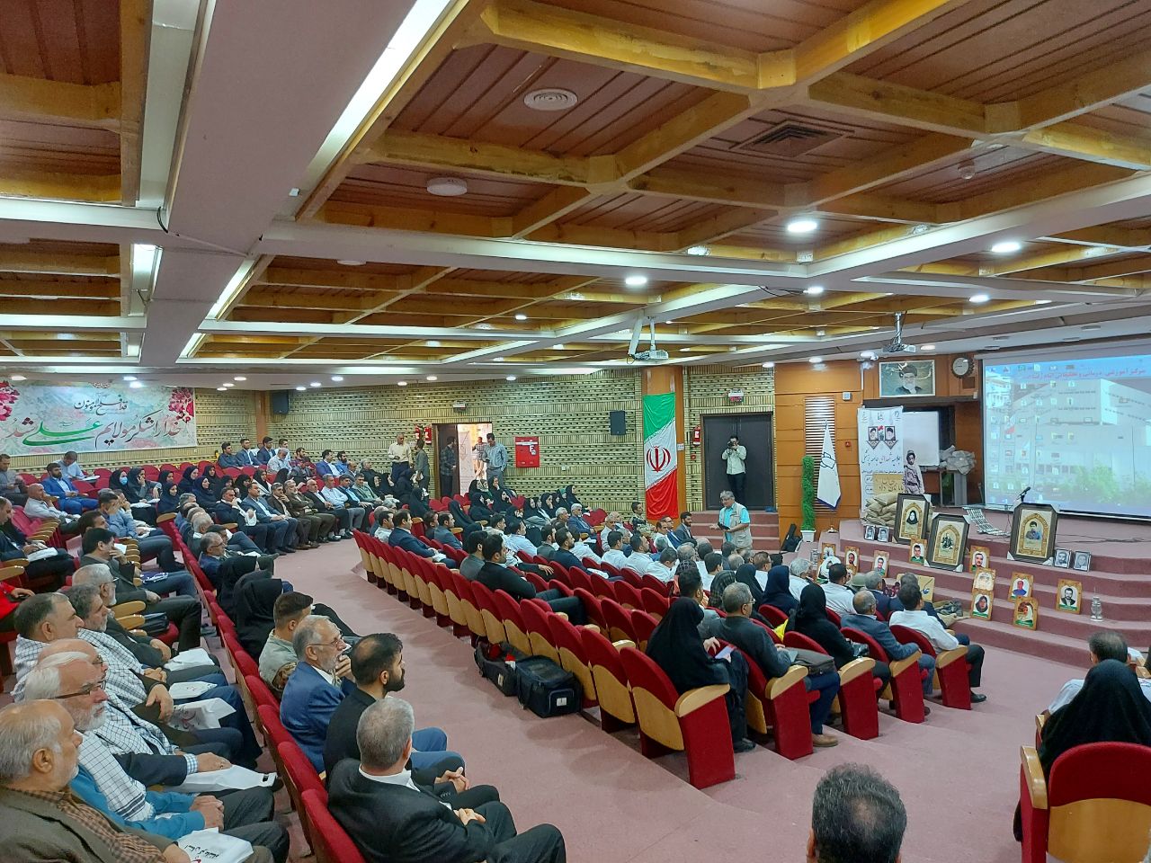 اجلاسیه شهدای جامعه پزشکی  5