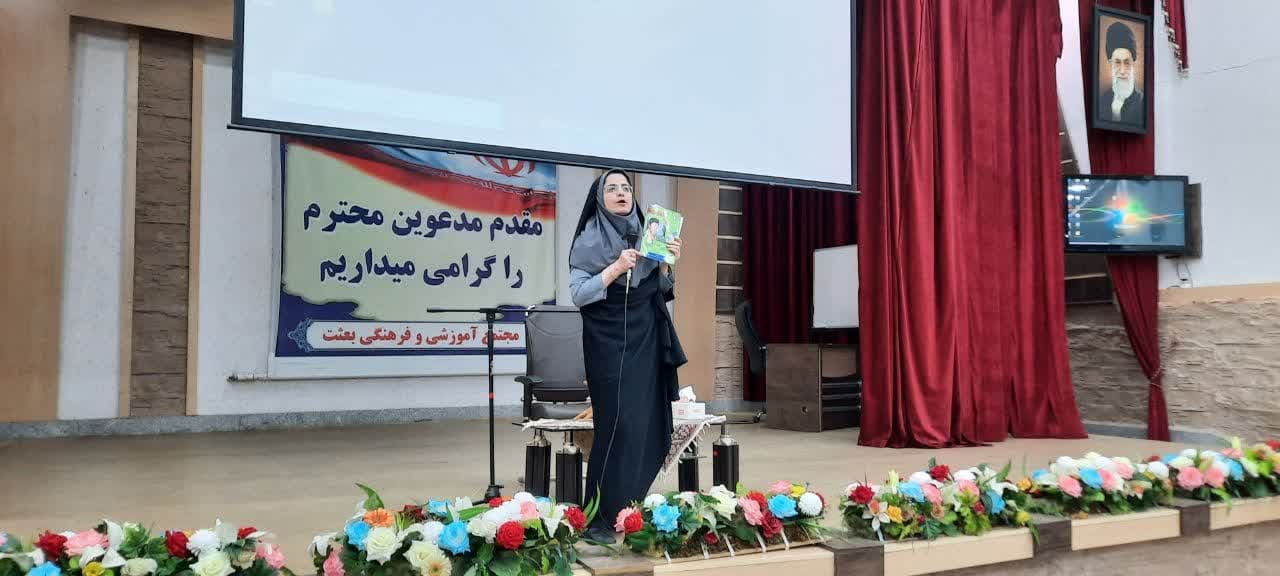 مراسم جشن دانشجویان جدیدالورود دختر 8