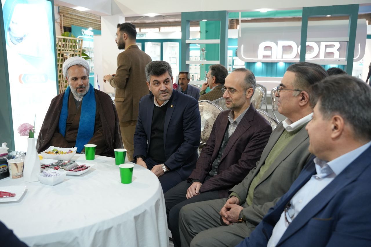 افتتاح نمایشگاه 4