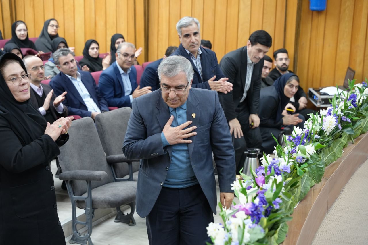 گزارش تکریم 6